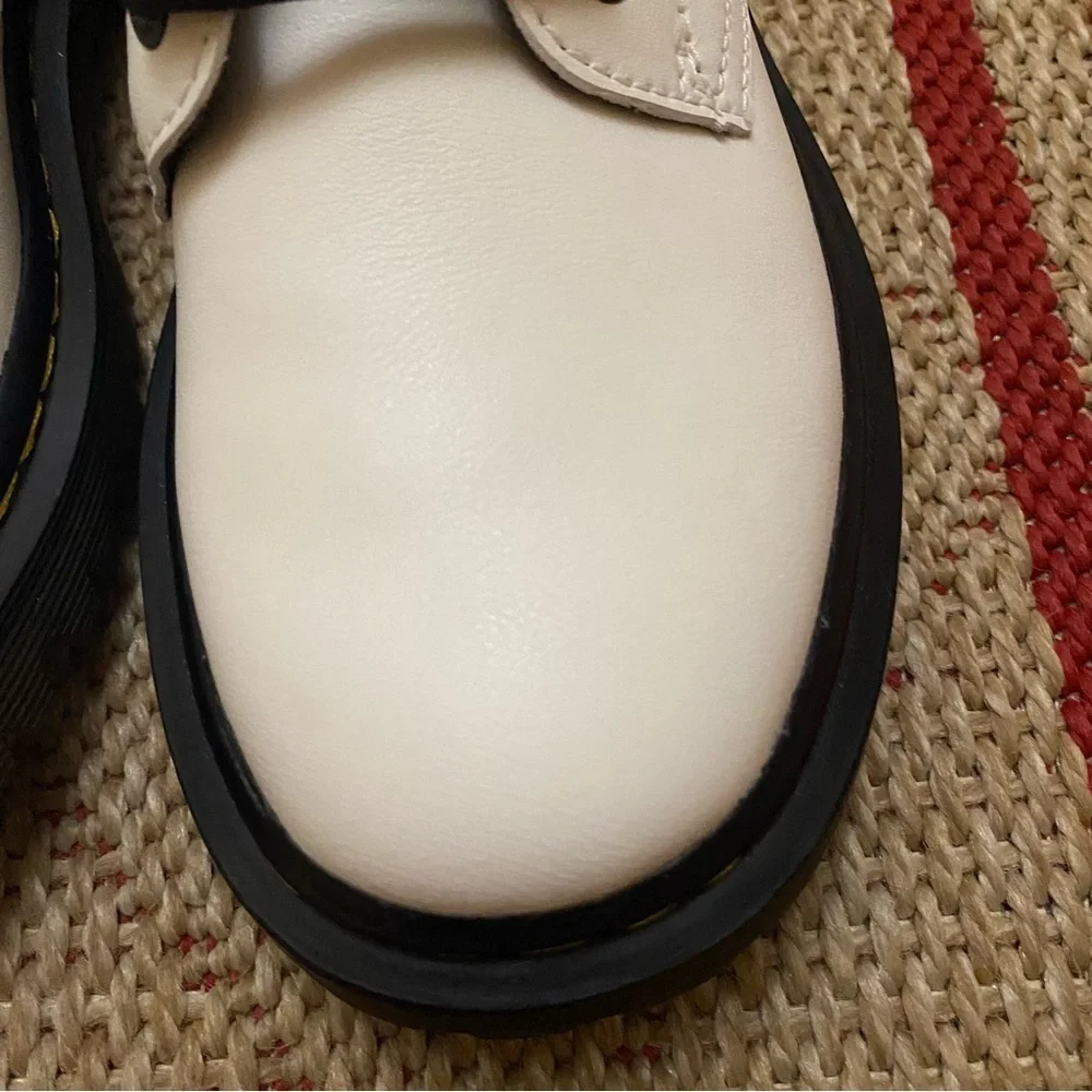 Dr Martens Luana White Leather Lace Up Combat Boots sz 6 - Picture 5 of 12